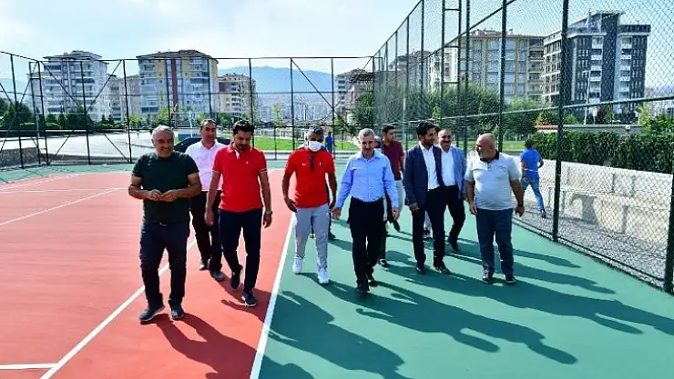 Başkan Çınar, Spor Tesislerini İnceledi