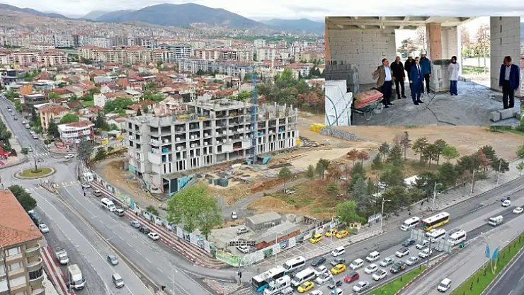 Başkan Çınar, Yapımı Devam Eden Yeni Belediye Hizmet Binasını İnceledi