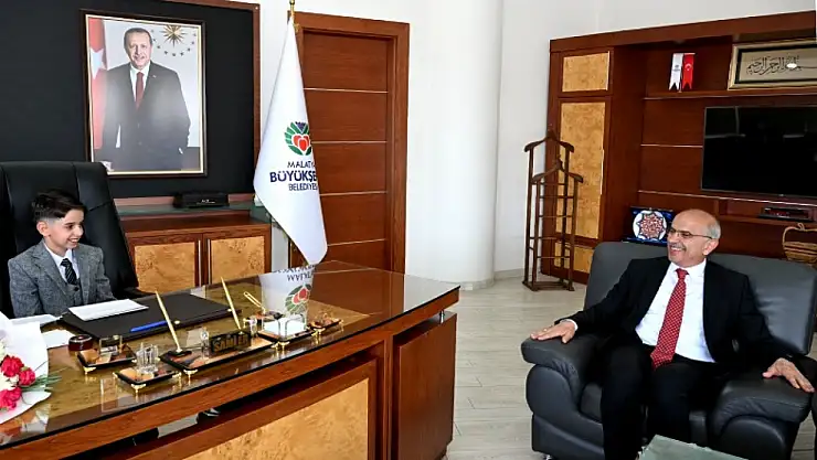 Başkan Er Koltuğu Hafız Muhammed Çoloğlu'na Devretti