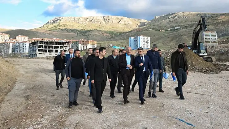 Başkan Er'den Yol Çalışmalarını Yerinde İnceleme
