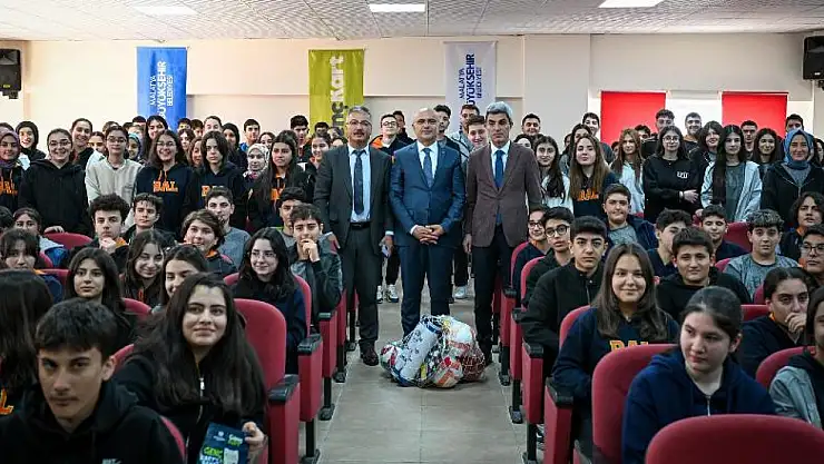 Başkan Er: Malatya Kütüphaneler ve Spor Şehri Olacak