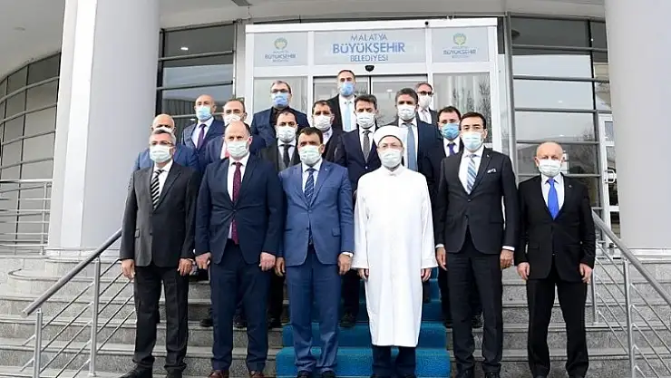Başkan Gürkan' Atalarımız Gibi Hizmet Destanları Yazma Sorumluluğumuz Var'