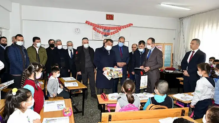 Başkan Gürkan'dan Hacı İbrahim Işık İlkokuluna Ziyaret