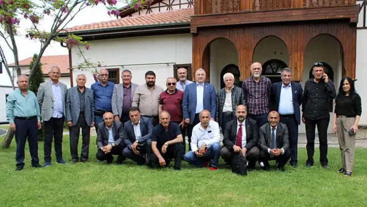 Başkan Yıldız' Demokrasi Adına Hak Edenin Kazanacağı Bir Seçim Olmasını Diliyorum'