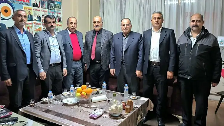 Başkan Zelyurt'tan Derinhaber'e Ziyaret