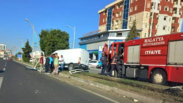 Çevreyolunda Feci Kaza