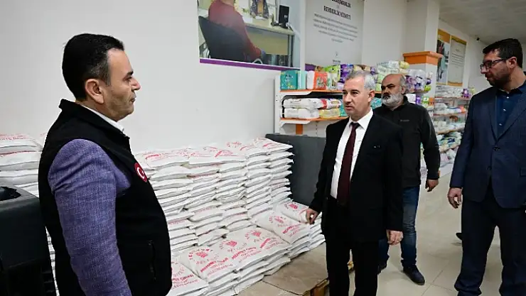 Çınar' Emanet Çarşımızda Un Dağıtımına Başladık'