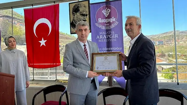Cömertoğlu' 5 Yılımızda Kardeşçe Omuz Omuza İş Yapacağız, Üreteceğiz, Üreteceğiz'