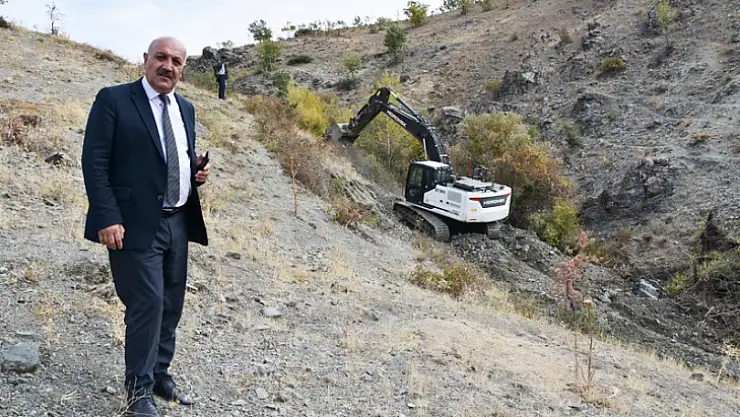 Doğanşehir Kadılı 'da İçme Suyu Sorunu Çözülüyor