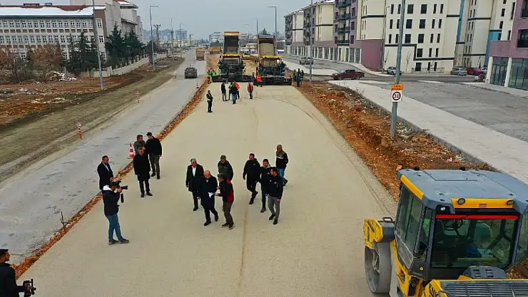 Er' Yolları Daha Kullanışlı, Konforlu Ve Güvenli Hale Getiriyoruz'