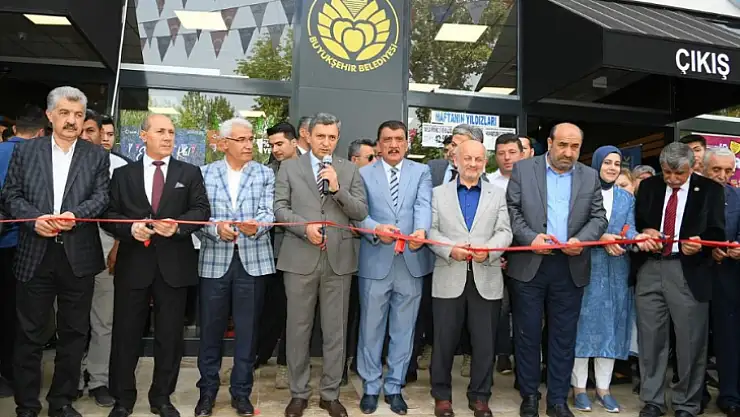 Esenlik'ten 3 Yeni Market Daha