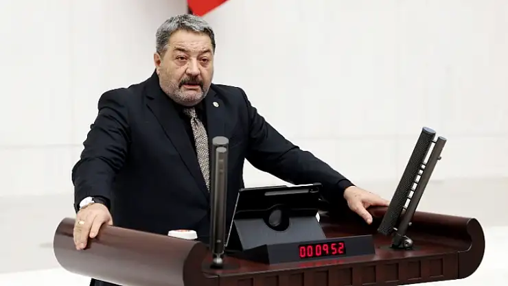 Fendoğlu' Devlet, Ebet Müddet Devlet İhanet Edeni de, Hizmet Edeni de Unutmaz'