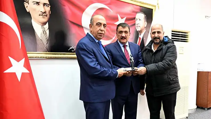 Flaş Haber ve Derin Haber'den Başkan Gürkan'a Ziyaret