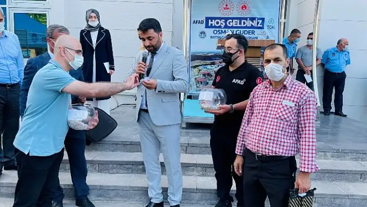 Gelincik Tepesi 678 Konutun Anahtar Teslim Töreni Düzenlendi