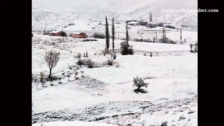 Gülümuşağı Beyaza Büründü