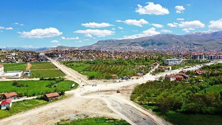 Gürkan' Deprem İle Birlikte Yeni Arterlerin Açılmasının Önemi Ortaya Çıktı'