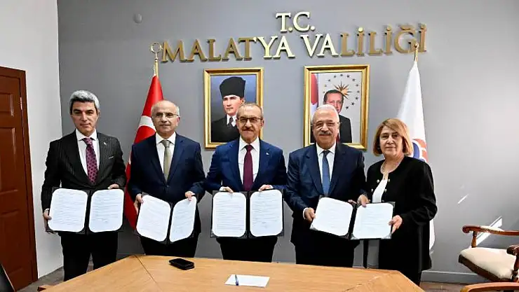 Hayırsever İş İnsanı Rıdvan Mertöz'den 24 Derslikli Yeni Okul Protokolü