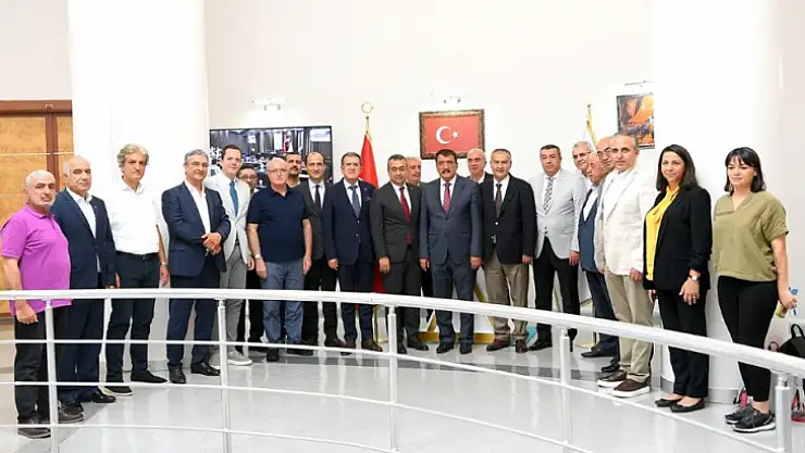 İhracatçılar Birliklerinden Başkan Gürkan'a Ziyaret