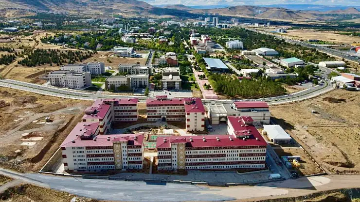İlhan Akıncı Öğrenci Yurdu Kullanıma Hazır