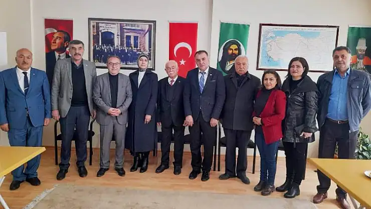İyi Parti Malatya İl Teşkilatından Cem Vakfı Başkanı Eşref Doğan'a Ziyaret