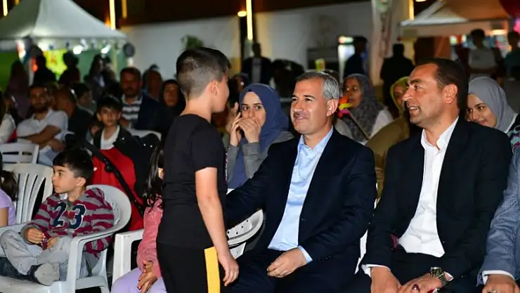 'Kadir Gecesi Özel Programına Büyük İlgi'