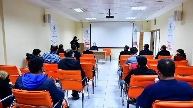 'Kayısı Çiçeği Şenliği' Misafirleriyle Sohbet Toplantısı