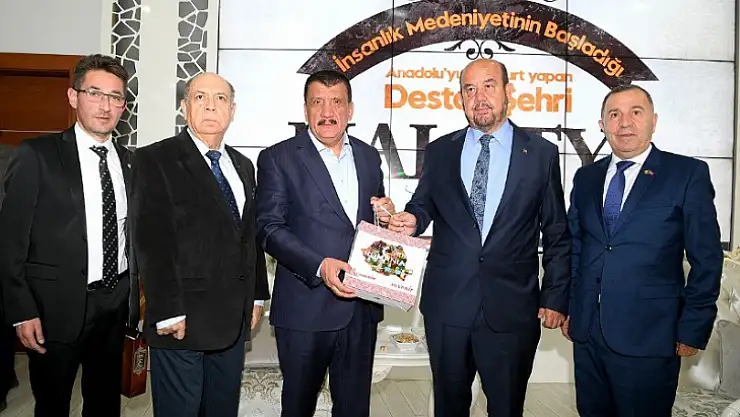 Kırgız Büyükelçi, KKTC ve Romanya Heyetinden Başkan Gürkan'a  Ziyaret