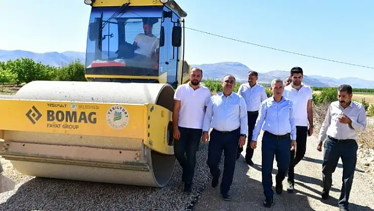 'Kuyulu'nun 5 Km'lik Yol İhtiyacını Gideriyoruz'