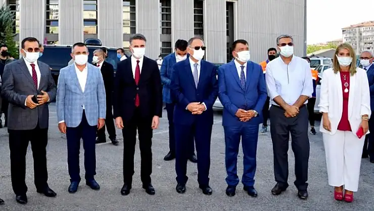 Malatya'dan Sel Bölgesine Yardım Malzemesi