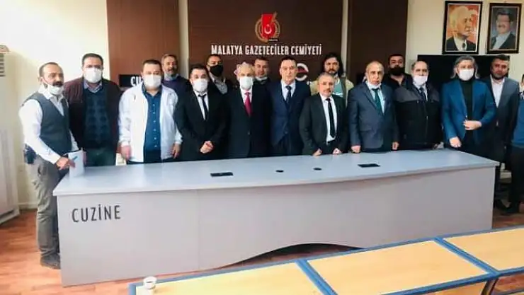 MGC:  24 Temmuz Gazetecilerin Sansürle Mücadele Günüdür
