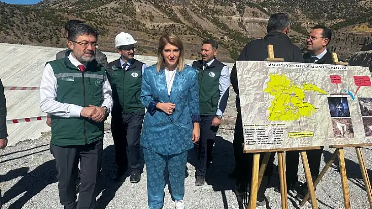 Milletvekili Ölmeztoprak' Depremden Etkilenen Çiftçilerimizin Yanında Olduk'