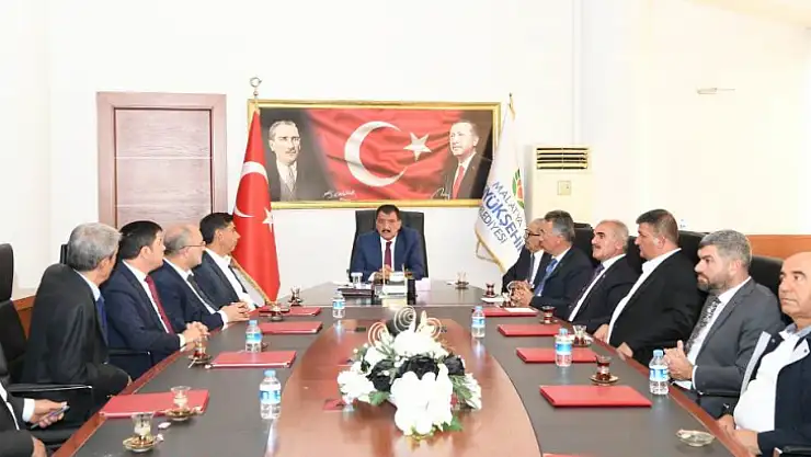Muhtar Derneklerinden Başkan Gürkan'a Hizmet Övgüsü