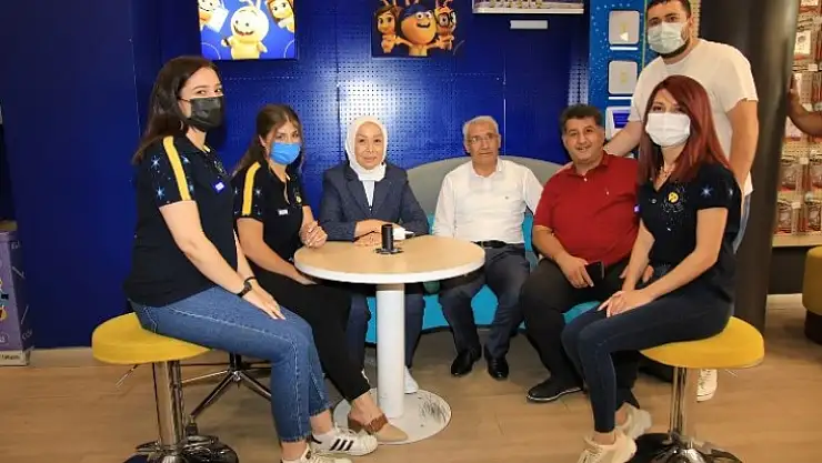 Mv. Çalık, Başkan Güder, İnönü Caddesi Esnaflarını Gezdi