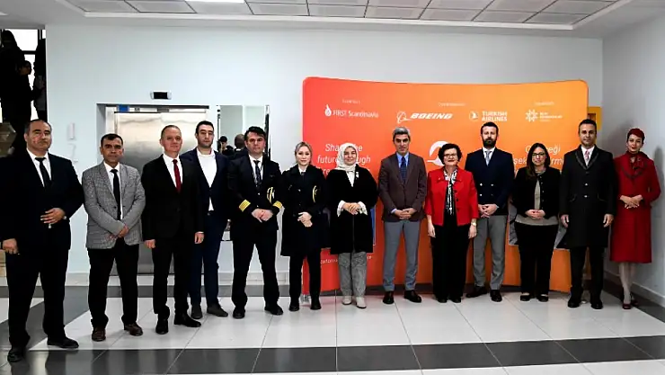 Newton Gezici Bilim Atölyesi Malatya'da Öğrencilerle Buluştu