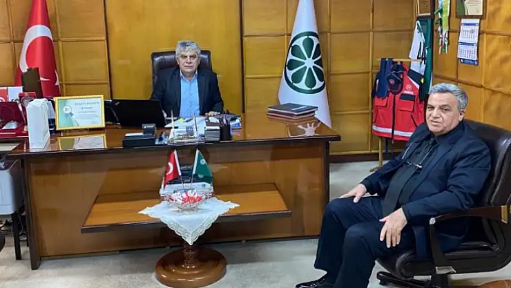 Özyalın, 'Bakkal Esnafına Şeker Direk Verilmeli'