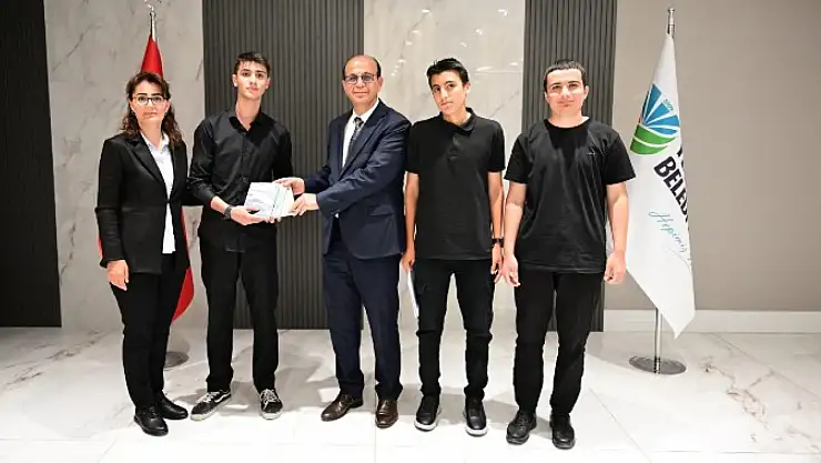 Prof. Dr. Geçit' Hayatımın Merkezinde Çalışmak Var'