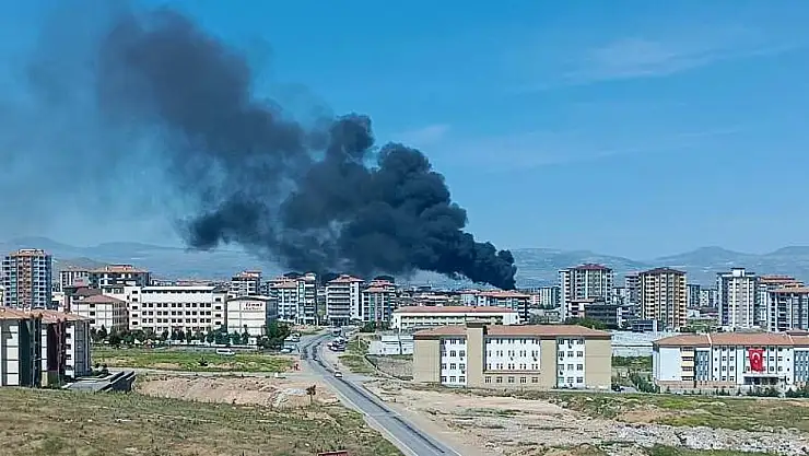 Şantiye Alanında Yangın