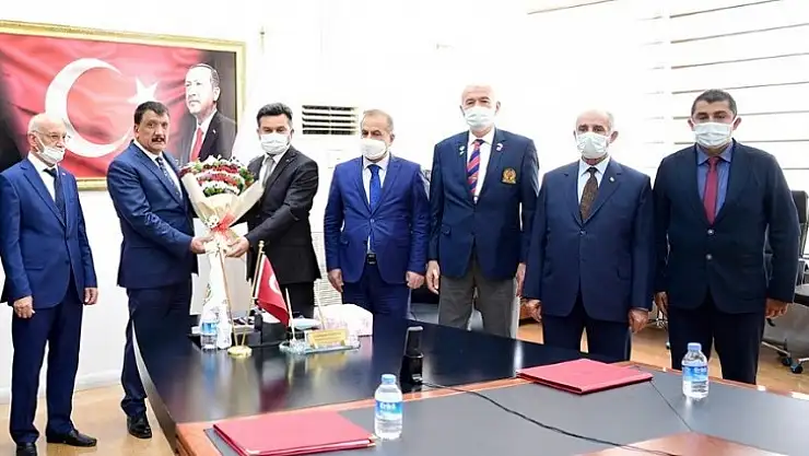 'Şehit Ve Gazi Ailelerimiz Bu Vatan İçin Çocuklarını Feda Ettiler'