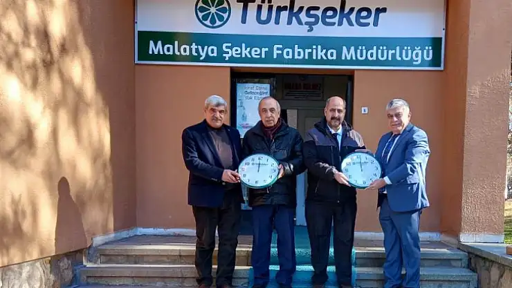 Şeker Fabrikası Müdürü Suat Altun Gazeteciler Gününü Unutmadı