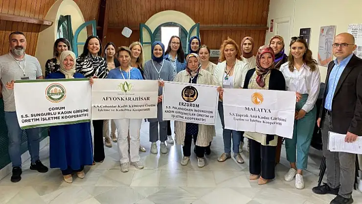 Toprak Ana İspanya'da Tecrübelerini Paylaştı