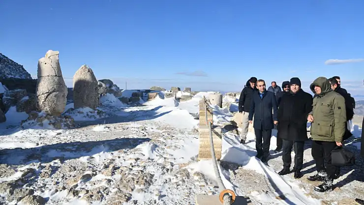 Vali Hulusi Şahin Nemrut Dağı Milli Parkında