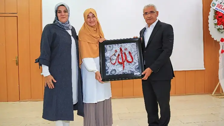 Yazar Saliha Erdim Aile İçi İletişimin Şifrelerini Battalgazililerle Paylaştı