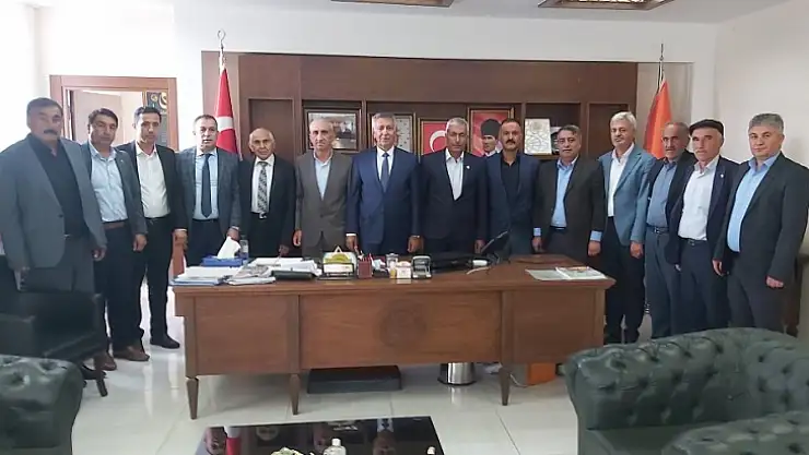 Yazıhan Muhtarlarından Başkan Öztürk'e Ziyaret