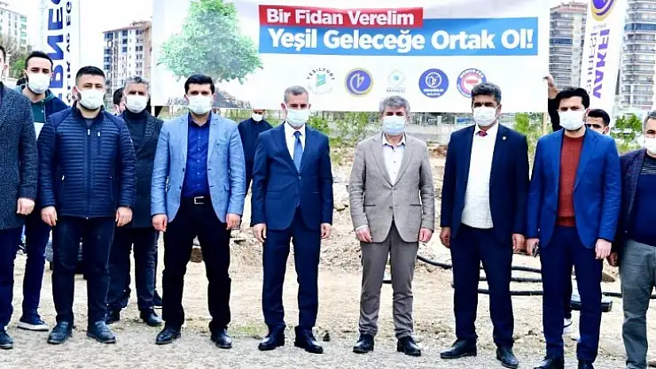 Yeşil Geleceğe Ortak Ol! Kampanyasına 1.500 Fidan Dikimiyle Destek