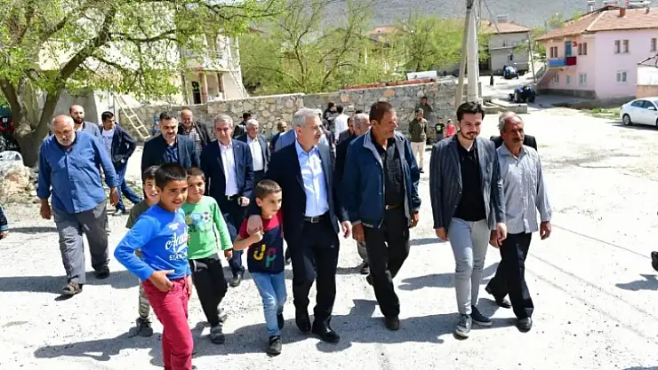 Yeşilyurt Belediyesinden Bayramı Öncesi Yardım Kolisi