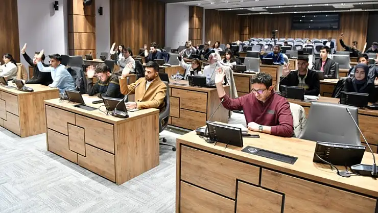 Yeşilyurt Genç Meclis Toplantısını Gerçekleştirdi
