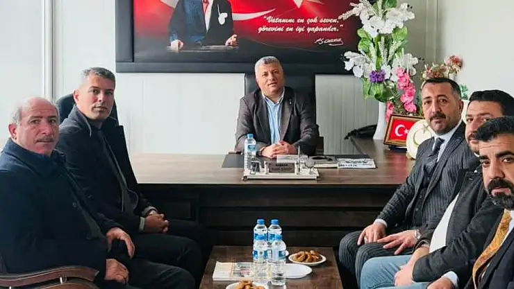 YRP İl Bşk. Kılıç'tan Akçadağ Esnaf Odası Bşk. Şahin'e Ziyaret