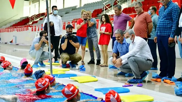 'Yüzme Bilmeyen Çocuğumuz Kalmasın'