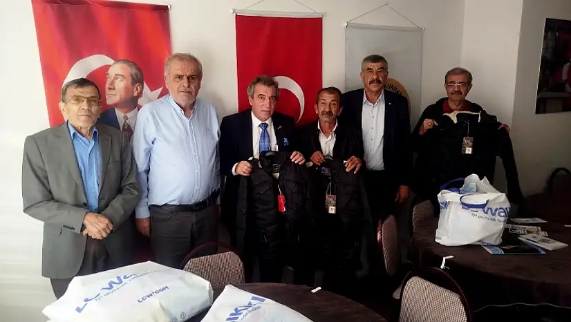 Ankara Hekimhanlılar Derneği'nden 'Çocuklar Üşümesin' Kampanyası