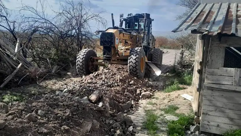 Battalgazi Belediyesi Kırsal Mahallelerde Ulaşım Altyapısı Güçlendiriyor